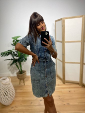 Vestido Denim Acid Wash FREIDA Heve Vestido Denim Acid Wash FREIDA Heve