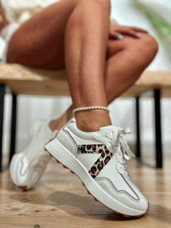 Deportiva Streetwear NYAMO Blanco/Print HEVE