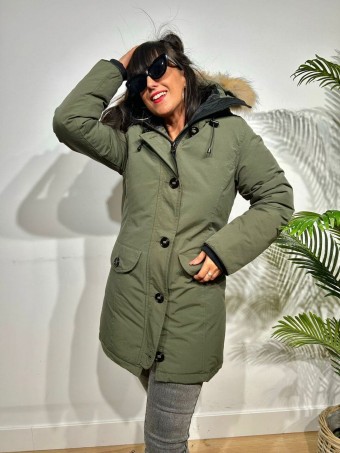 Trench Acolchada Capucha QUANTIKO Verde Militar HEVE