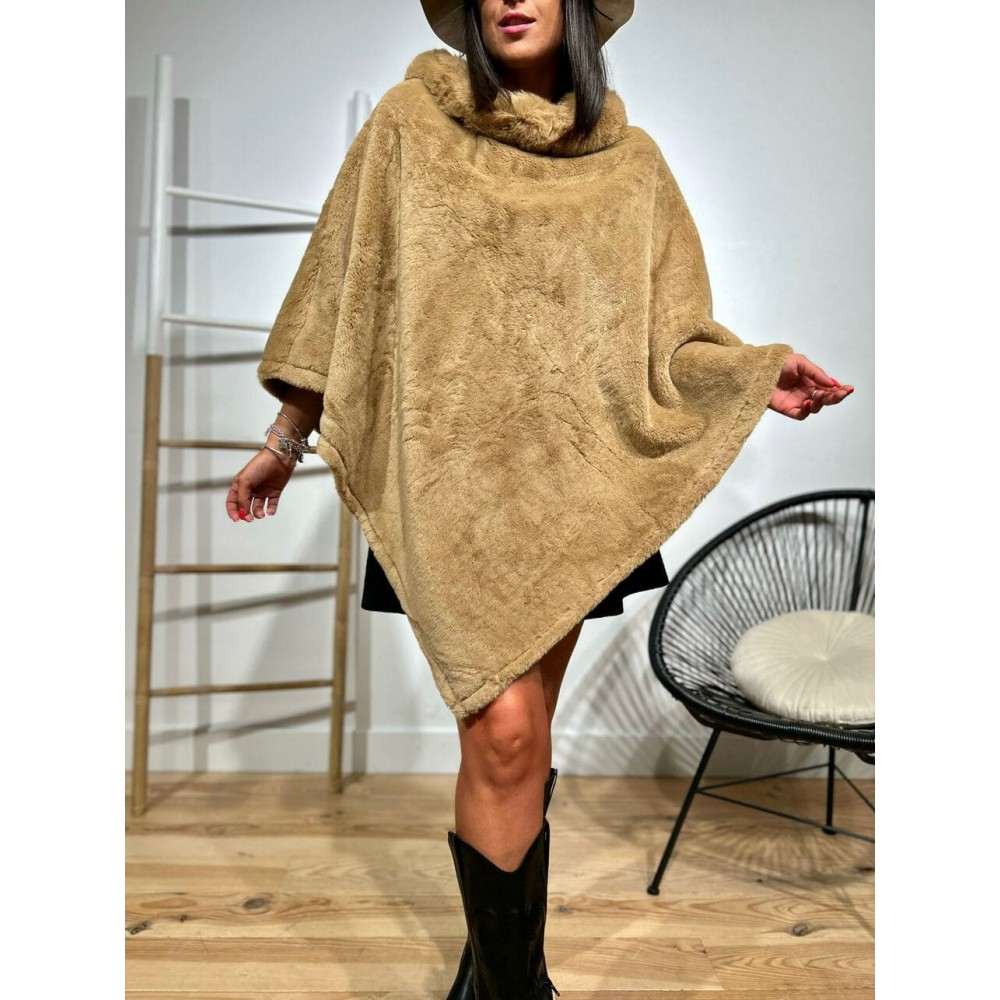 Poncho Pelo WHARMBY Camel HEVE