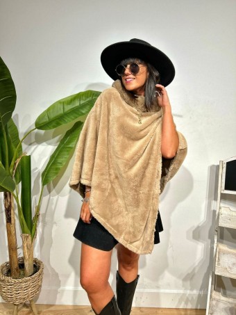 Poncho Pelo WHARMBY Taupe HEVE