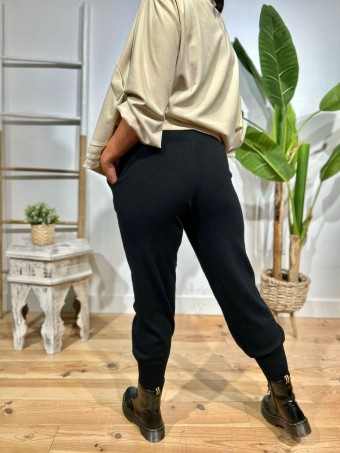 Pantalón Jogger Punto MAYDAY Negro HEVE