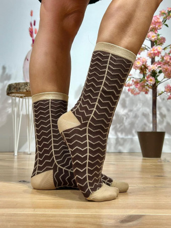 Calcetines Altos Zigzag JUBART Marrón HEVE