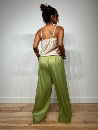 Conjunto Camisero Satinado MAZIKEEN Verde HEVE