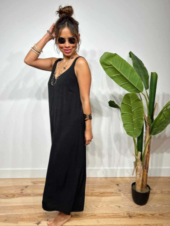 Mono Cropped KAMPALA Negro HEVE