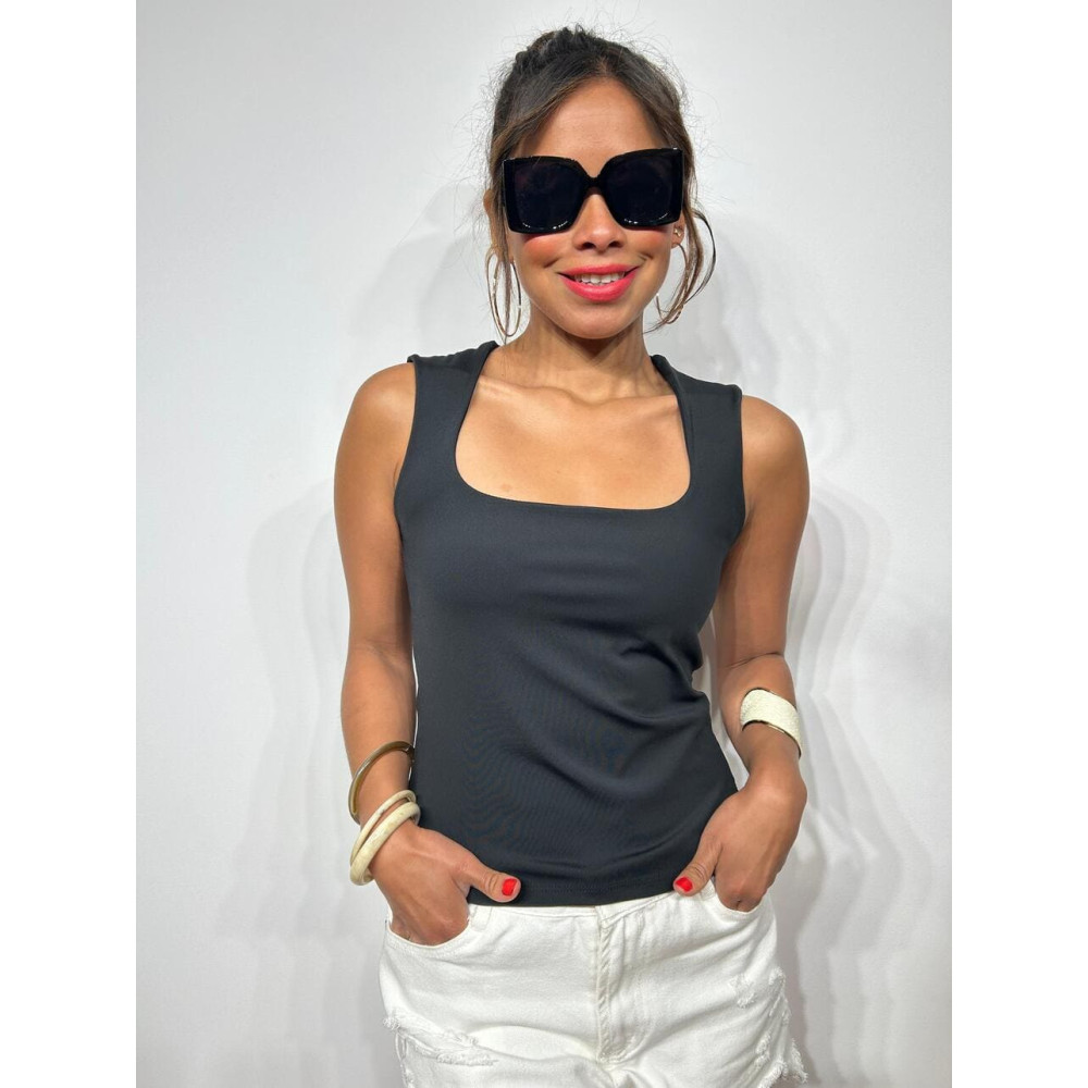 Camiseta Elástica Sin Mangas HANIBEE Negro HEVE Camiseta Elástica Sin Mangas HANIBEE Negro HEVE