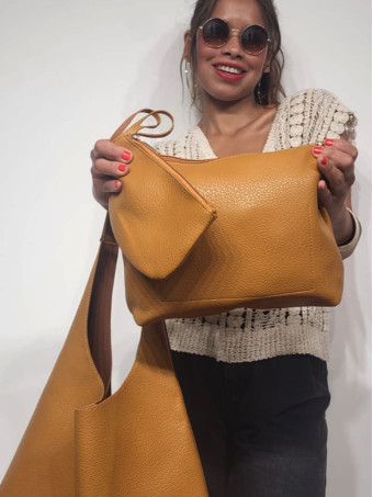 Bolso Hobo Grande VIMOTY Ocre heve