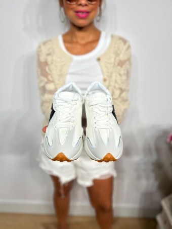 Deportiva Streetwear NYAMO Blanco HEVE