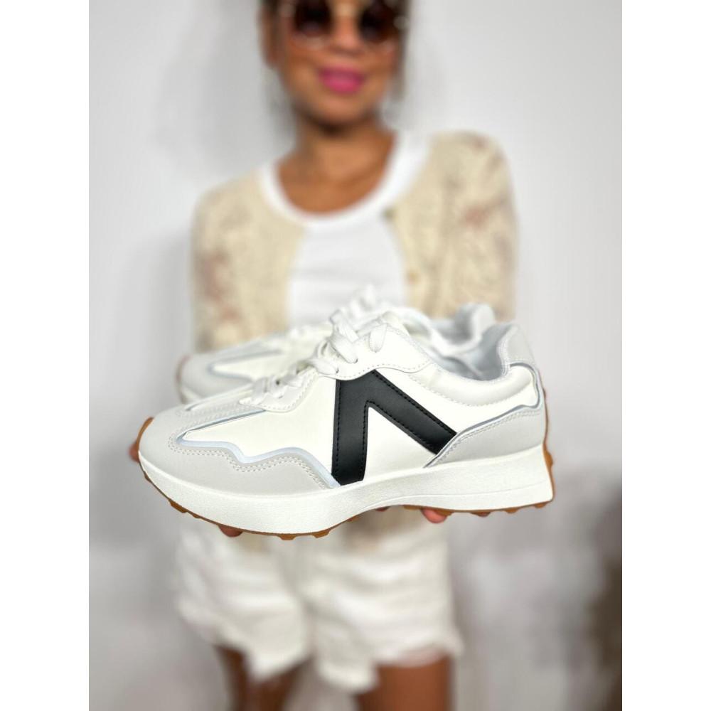 Deportiva Streetwear NYAMO Blanco HEVE Deportiva Streetwear NYAMO Blanco HEVE