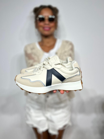 Deportiva Streetwear NYAMO Beige HEVE