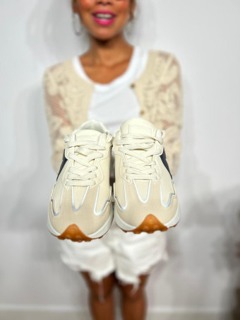 Deportiva Streetwear NYAMO Beige HEVE