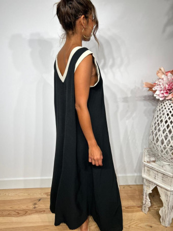 Vestido Ribetes a Contraste TANGLE Negro heve