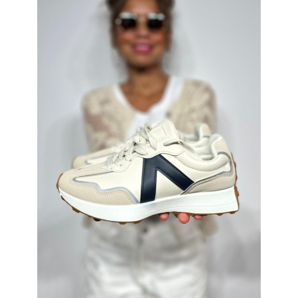 Deportiva Streetwear NYAMO Beige HEVE