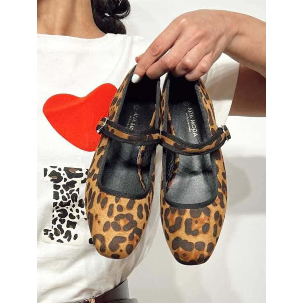 Bailarina Antelina NELVANA Print HEVE