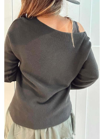 Punto Básico Escote Pico JANIKA Negro HEVE