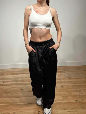 Pantalón Casual Satinado OLIYA Negro HEVE