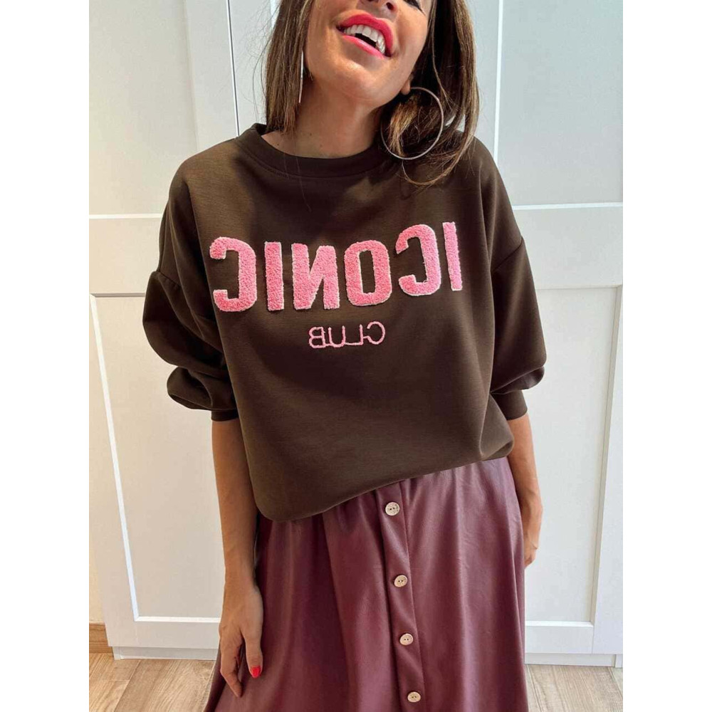 Sudadera Soft Touch ICONIC CLUB Marrón HEVE