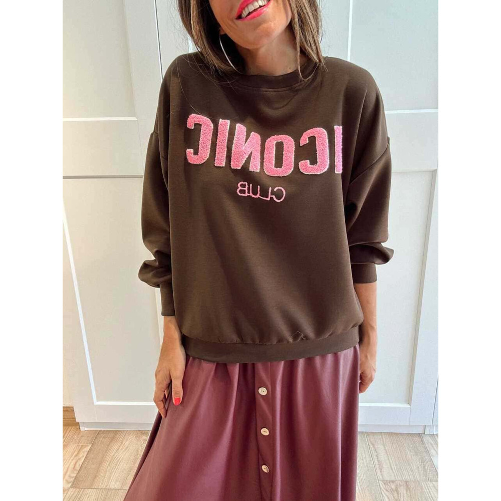 Sudadera Soft Touch ICONIC CLUB Marrón HEVE Sudadera Soft Touch ICONIC CLUB Marrón HEVE