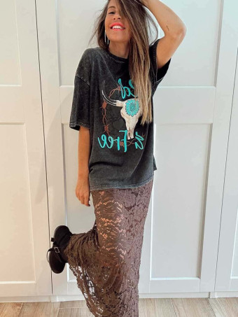 Camiseta Gráfica Oversize WILD AND FREE Negro HEVE