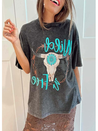 Camiseta Gráfica Oversize WILD AND FREE Negro HEVE