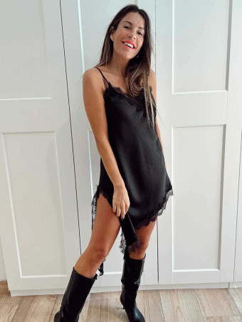 Vestido Lencero Asimétrico MYSTHARA Negro HEVE
