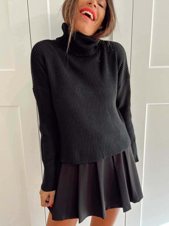 Punto Canalé Cuello Vuelto ISVORYN Negro HEVE