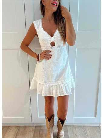 Vestido Corto Bordado Perforado RENESMEE Blanco HEVE