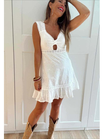 Vestido Corto Bordado Perforado RENESMEE Blanco HEVE