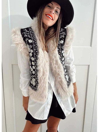 Chaleco Pelo Bordado Floral ZELVAN HEVE