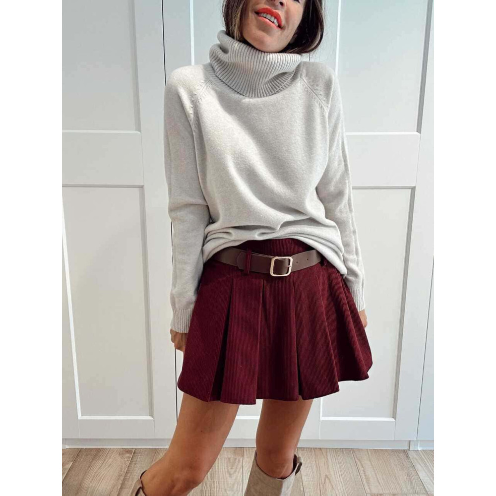 Falda Pantalón Pana con Cinturón TOVEA Burdeos HEVE Falda Pantalón Pana con Cinturón TOVEA Burdeos HEVE