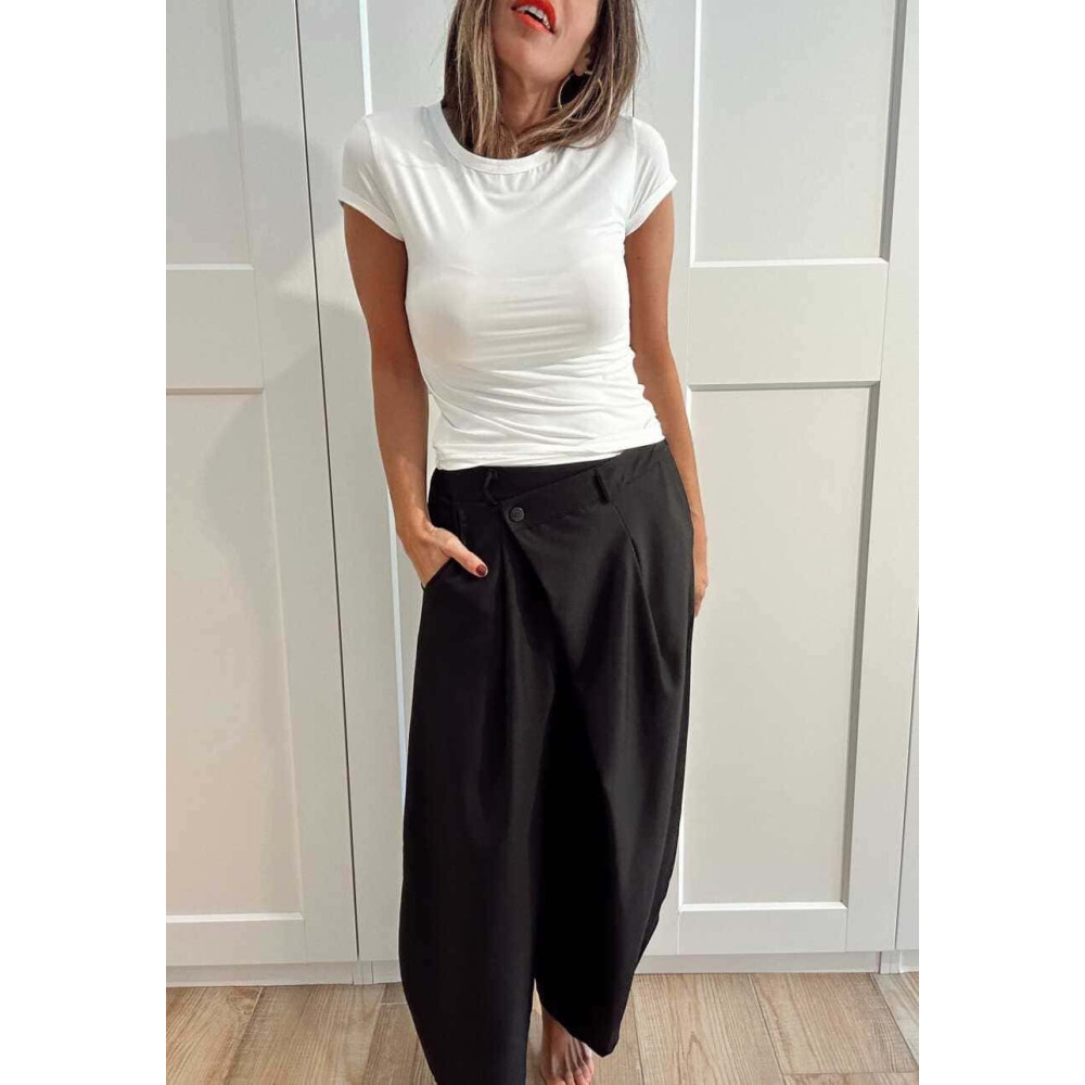 Pantalón Balloon Efecto Cruzado ZAVELLE Negro HEVE Pantalón Balloon Efecto Cruzado ZAVELLE Negro HEVE
