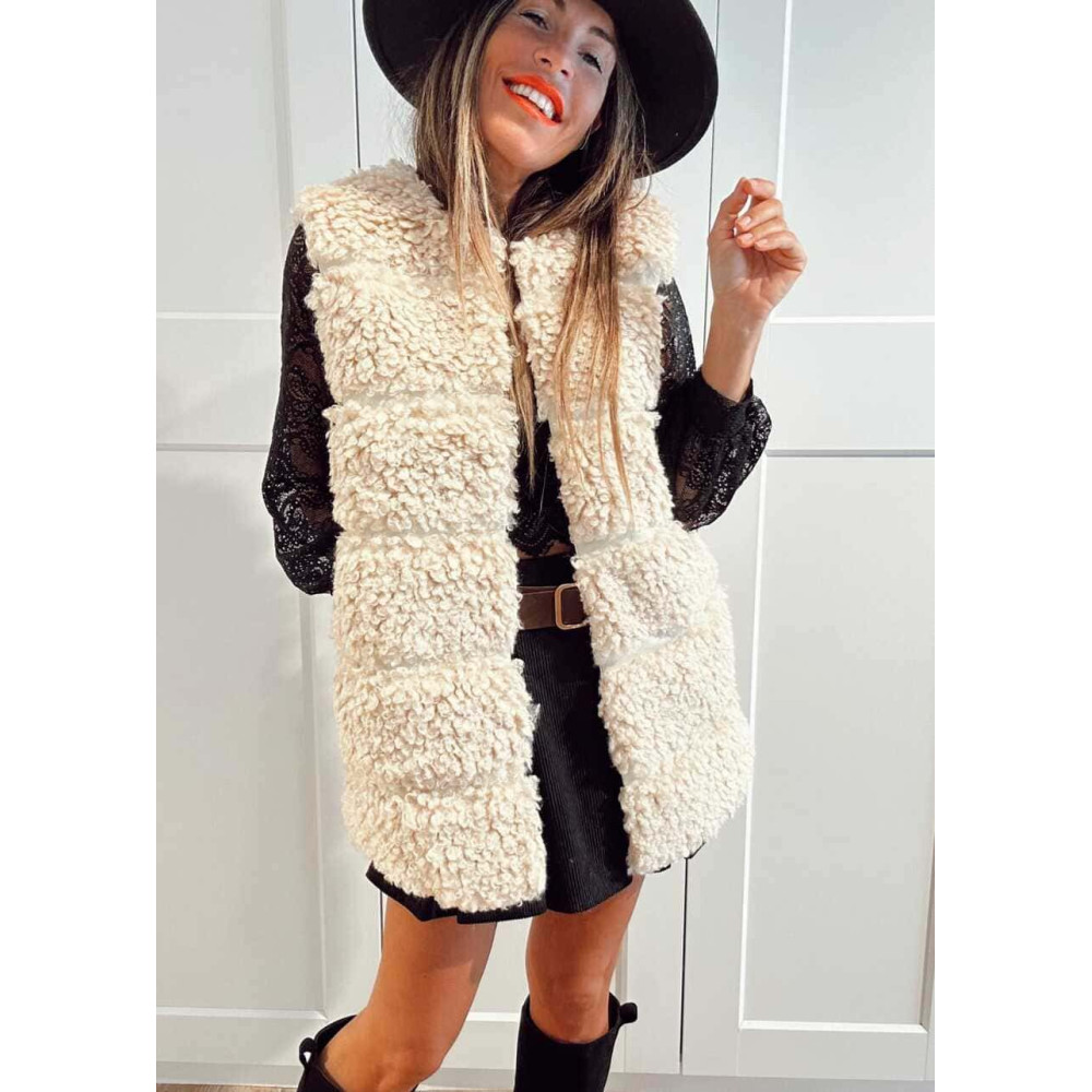 Chaleco Sherpa Rizado NORELDA Beige HEVE Chaleco Sherpa Rizado NORELDA Beige HEVE