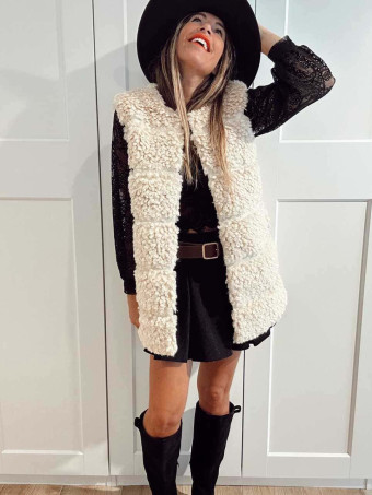 Chaleco Sherpa Rizado NORELDA Beige HEVE