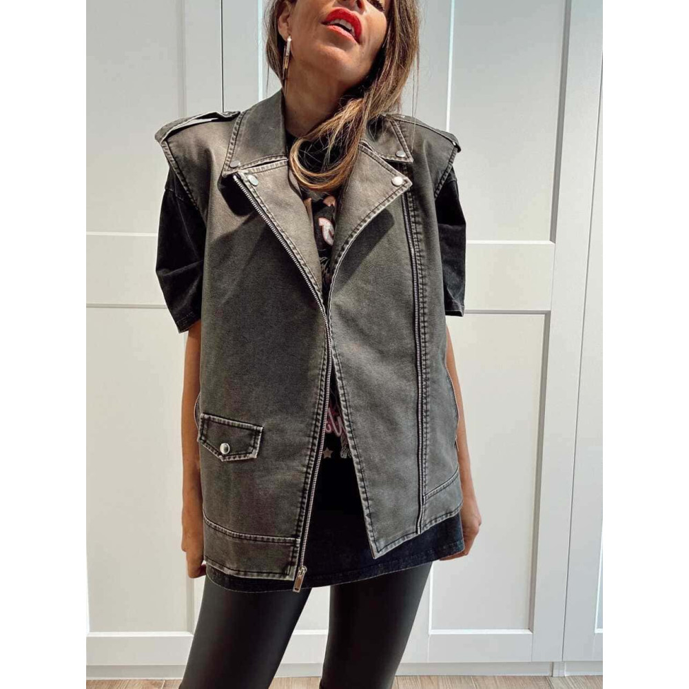 Chaleco Efecto Piel KAYLER Negro HEVE Chaleco Efecto Piel KAYLER Negro HEVE