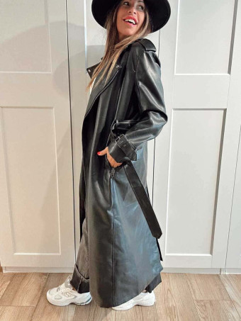 Trench Largo Oversize Efecto Piel SYNOR Negro HEVE Trench Largo Oversize Efecto Piel SYNOR Negro HEVE