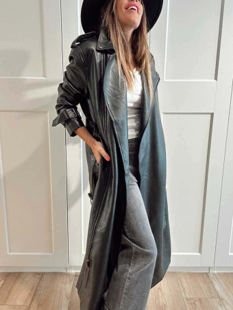 Trench Largo Oversize Efecto Piel SYNOR Negro HEVE Trench Largo Oversize Efecto Piel SYNOR Negro HEVE