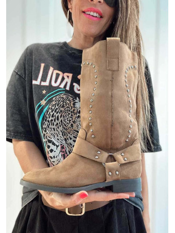 Bota Biker Tachas RODNEY Camel HEVE