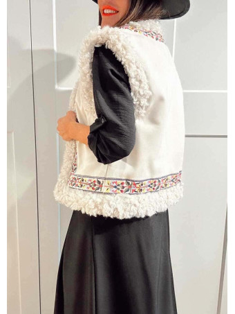 Chaleco Borreguito Bordado Floral IOLANTHE HEVE