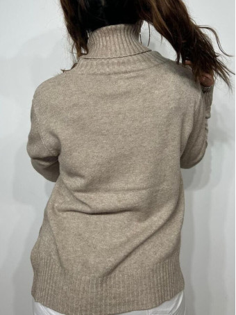 Jersey Básico Cuello Vuelto HALLENITTA Taupe HEVE