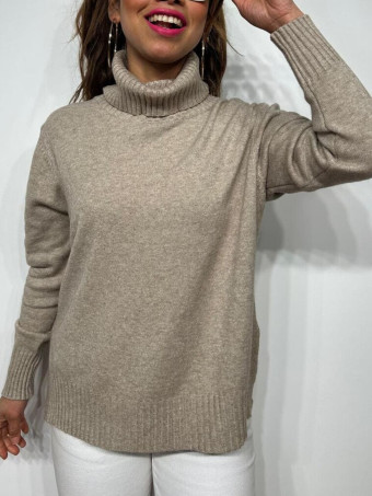 Jersey Básico Cuello Vuelto HALLENITTA Taupe HEVE