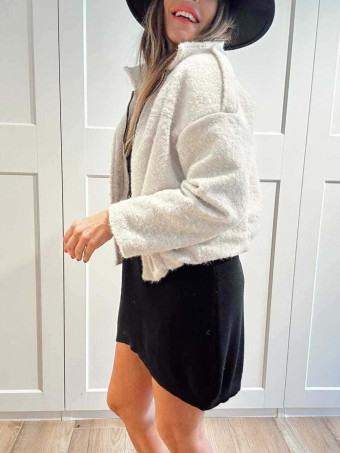 Chaqueta Rizo con Trabillas VANDREYA Beige HEVE