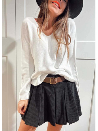 Punto Básico Escote Pico JANIKA Blanco HEVE