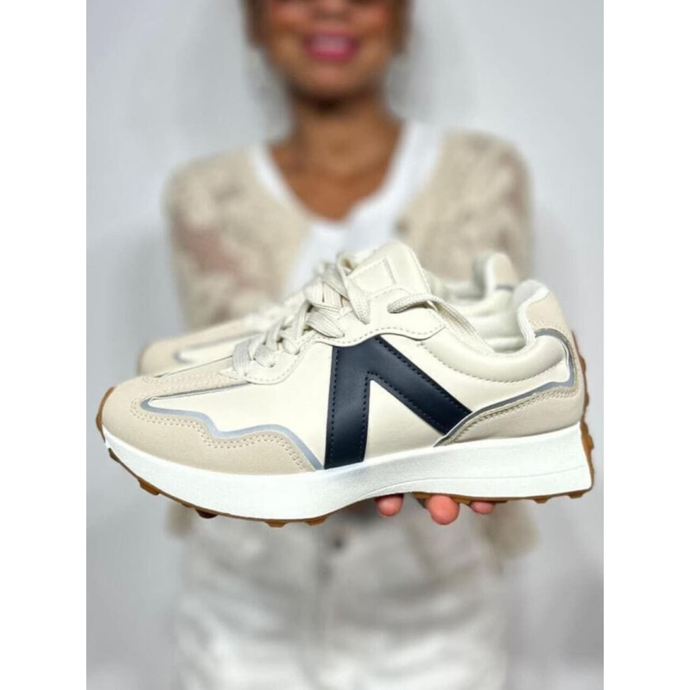 Deportiva Streetwear NYAMO Beige HEVE