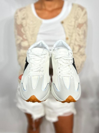 Deportiva Streetwear NYAMO Blanco HEVE