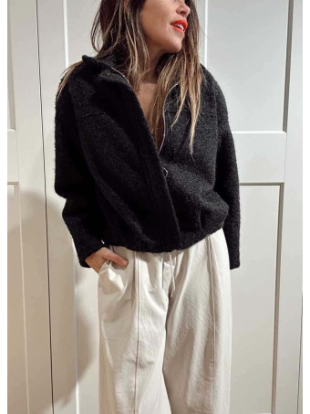 Chaqueta Rizo con Trabillas VANDREYA Negro HEVE