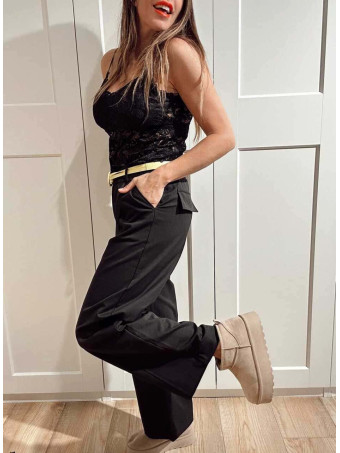 Pantalón Casual Style con Cinturón VERSAEL Negro HEVE