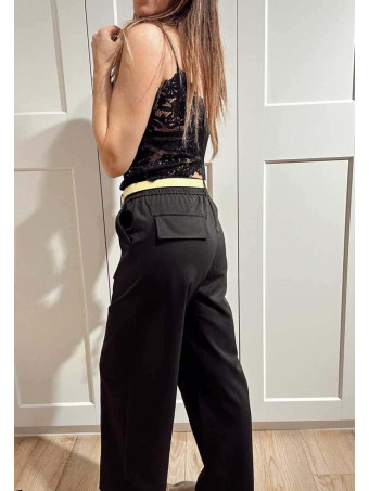 Pantalón Casual Style con Cinturón VERSAEL Negro HEVE