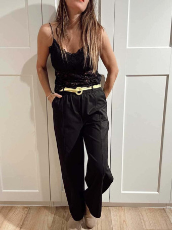 Pantalón Casual Style con Cinturón VERSAEL Negro HEVE