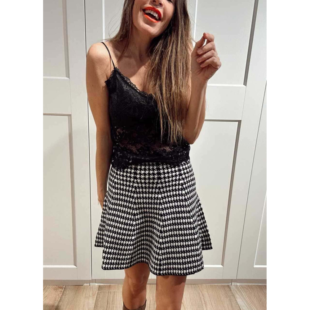 Falda Punto Pata Gallo DRIVIOZ Blanco/Negro HEVE