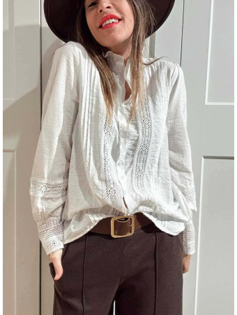 Blusa Romántica Jaretas JOBELLE Blanco HEVE